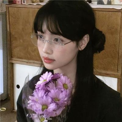 三個光頭佬